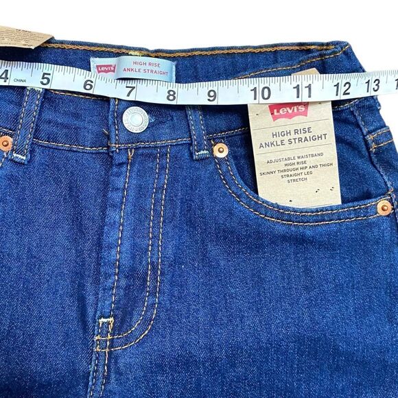 Levi’s Girls High Rise Straight Leg Jeans - Picture 12 of 14
